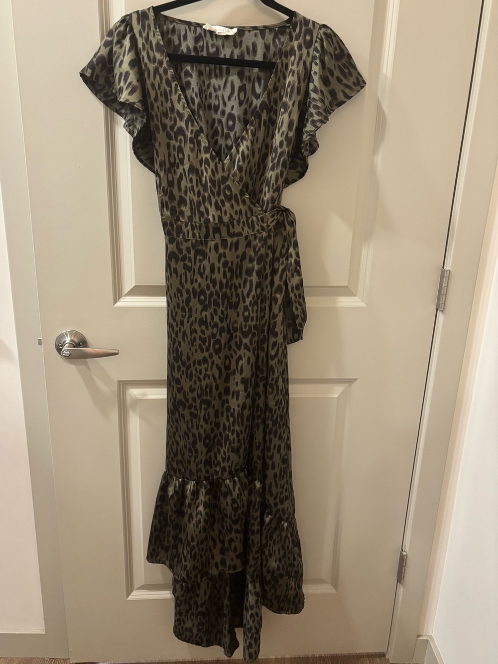 LOVESTICH High-Low Leopard Tie Wrap Dress - Picture 2 of 3